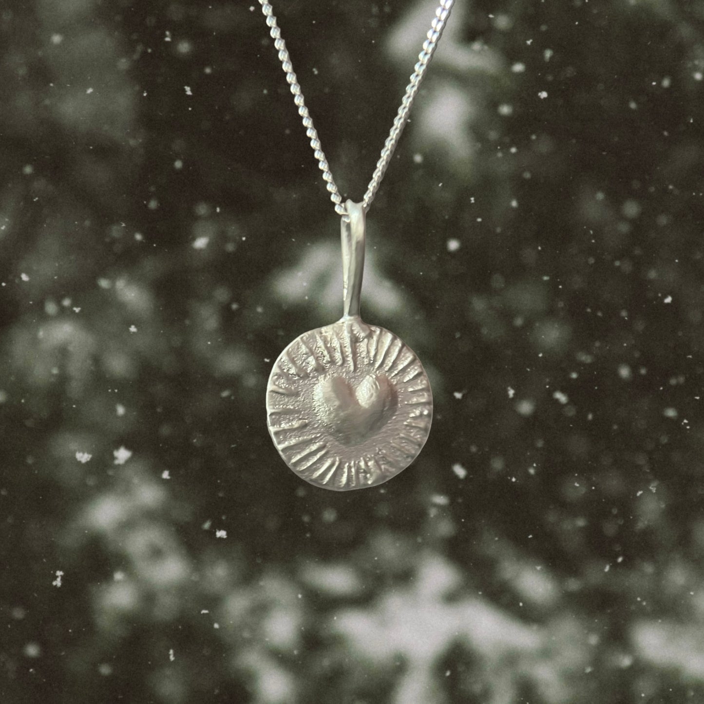 Cor Vitae Mini Pendant in Silver