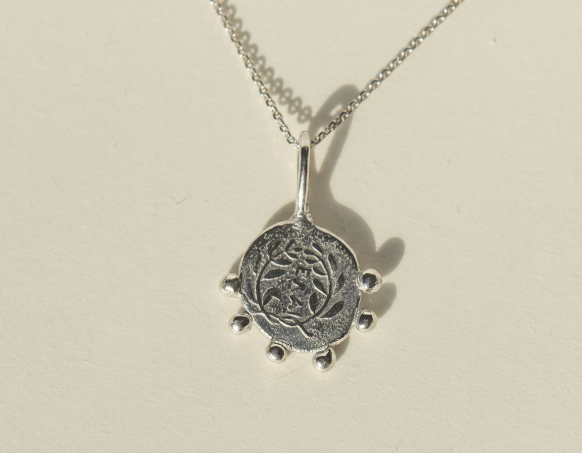 Elaia Pendant in Silver