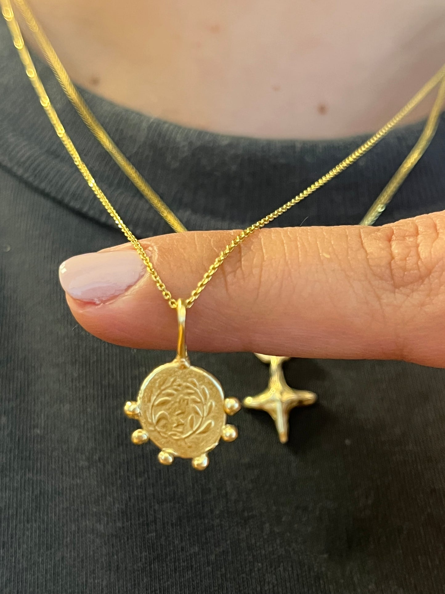 Elaia Pendant