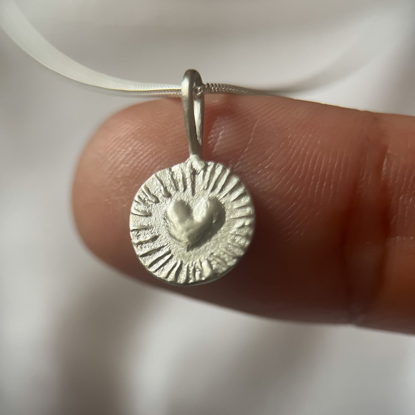 Cor Vitae Mini Pendant in Silver