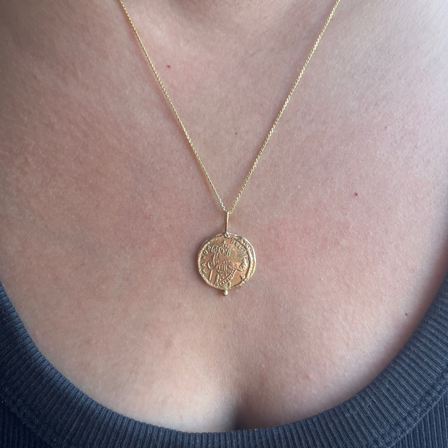 Kommenos Pendant