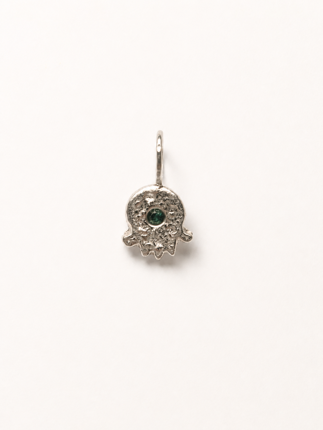Hamsa Pendant With Lab Emerald in Silver