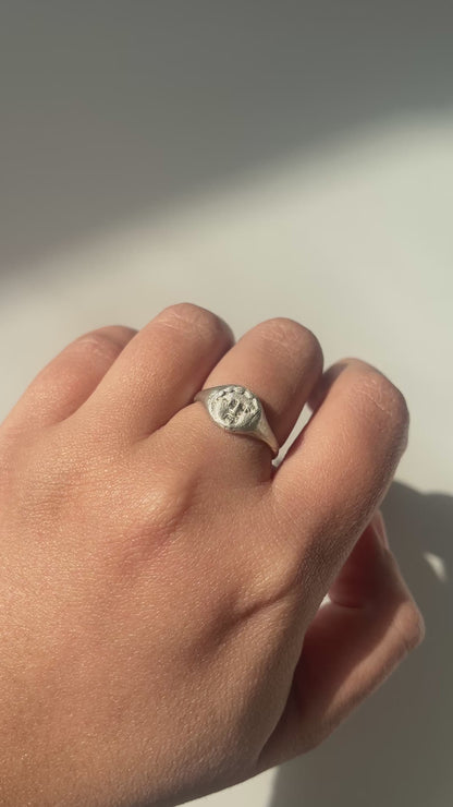 Medusa Ring in Silver